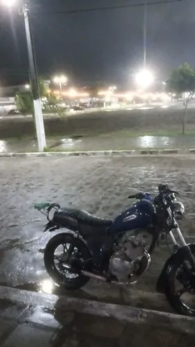 Intruder 125cc moto ecomica mini custom