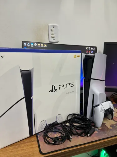 PlayStation 5 Slim 1TB Mídia Física