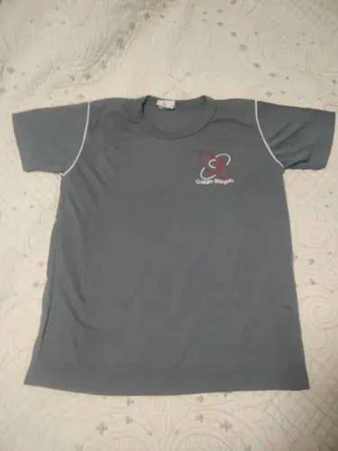 Uniforme Biangulo