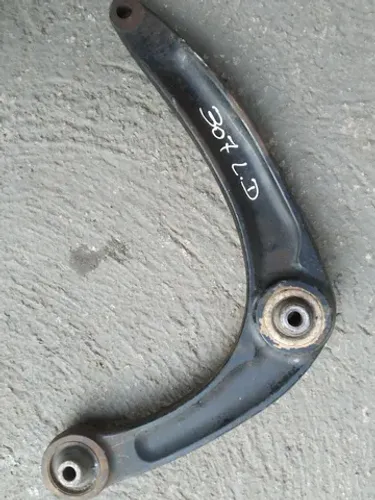 Balança direita Peugeot 307 