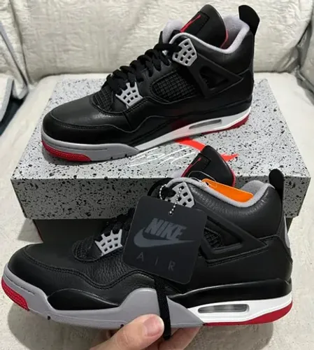 Tênis Air Jordan 4 Bred Reimagined 43Br