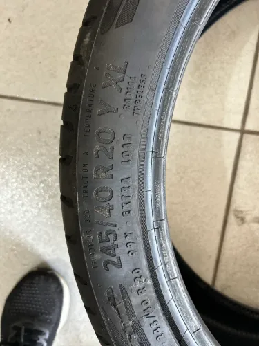 PNEU 245.40.20 CONTINENTAL E PIRELLI
