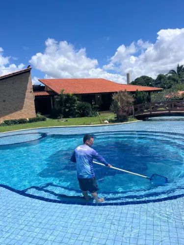 Piscina Limpa HOJE | Piscineiro de Confiança