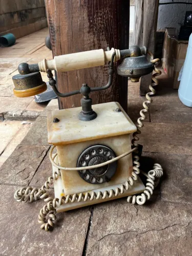 Telefone mármore TeleArt 