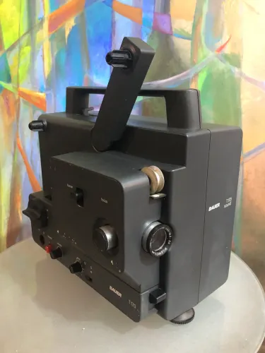 Antigo Projetor Super 8 - Bauer T170 Sound