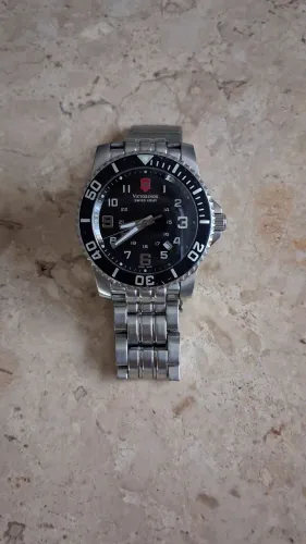 Victorinox Swiss Army Maverick II modelo v25136