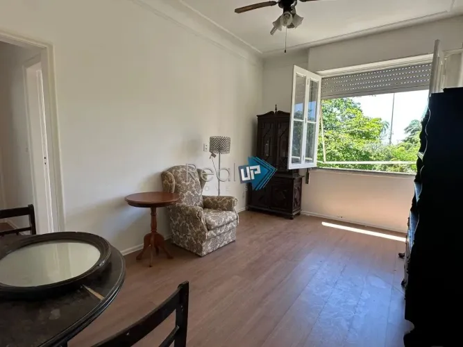 APARTAMENTO 2 QUARTOS - GLORIA