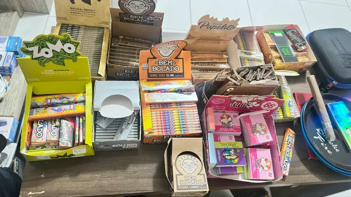 Desapegando de itens de tabacaria com preços para revenda 