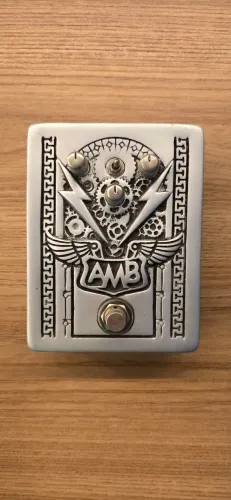 Pedal de Efeito AMB ALEF SILVER