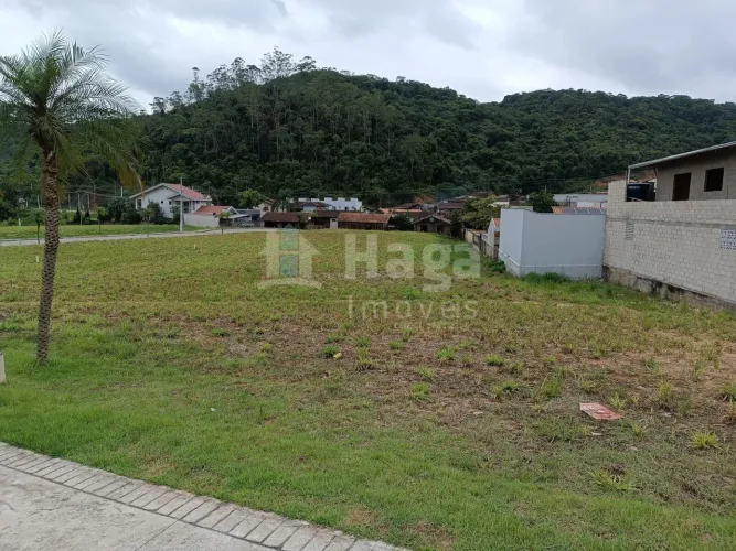 Terrenos à venda no bairro Bateas em Brusque/SC