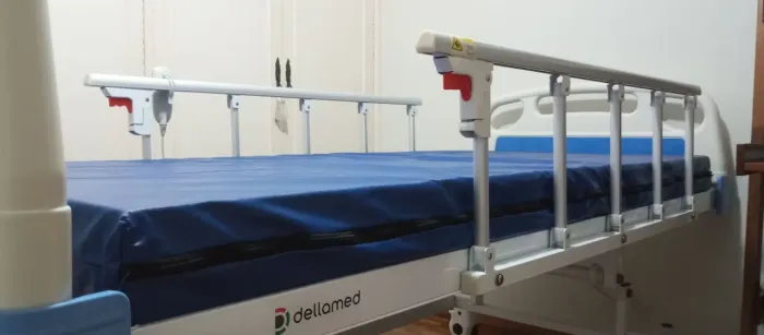 Cama hospitalar DX3 Dellamed motorizada