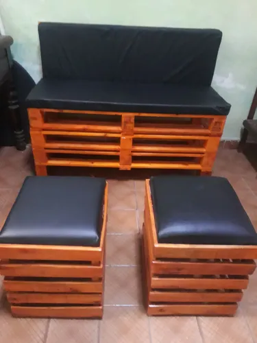Conjunto de Móveis de Pallet Artesanais