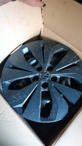 Roda nova zerada, de carro zero