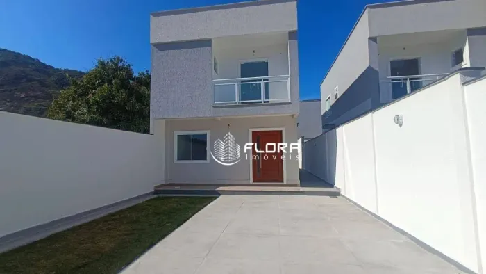 Casa com 3 dormitórios à venda, 105 m² por R$ 850.000,00 - Itaipu - Niterói/RJ