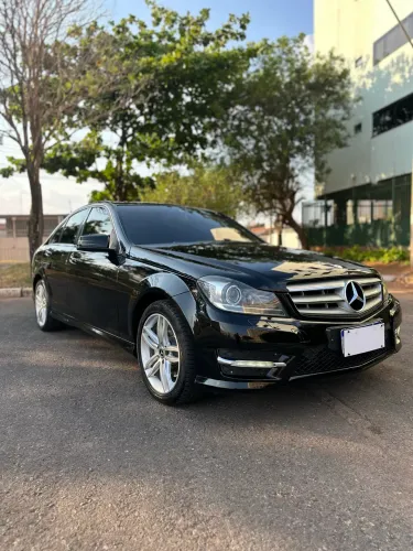 Mercedes-Benz C-200 CGI Avantgarde 1.8 16V 184cv Aut. 2014