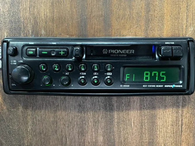 Toca fita rádio e com Bluetooth Pioneer ke-2850qr de gaveta e na promoção 