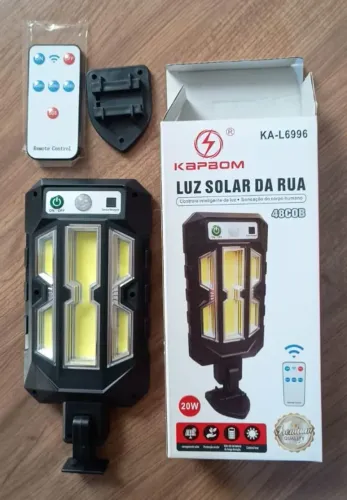 Luminária De Parede Solar 20w 48 Cob Com Sensor De Movimento E Controle Remoto