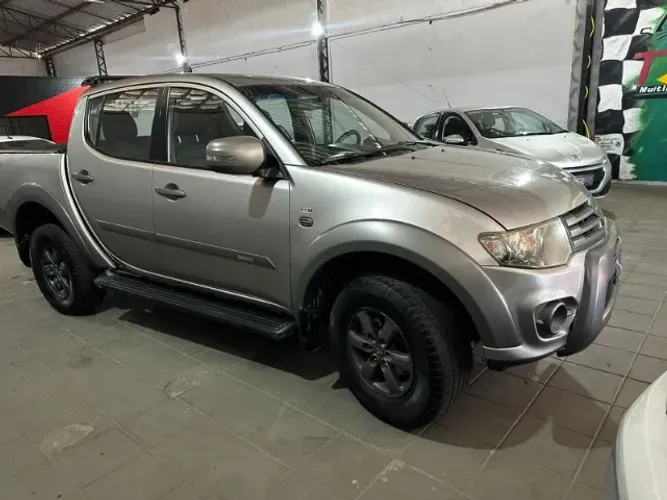 Mitsubishi L200 T.outdoor 3.2 CD TB Int. Dies. Aut. 2018