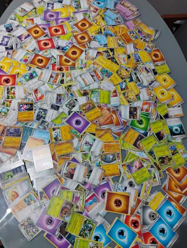 CARTAS POKÉMON VÁRIAS