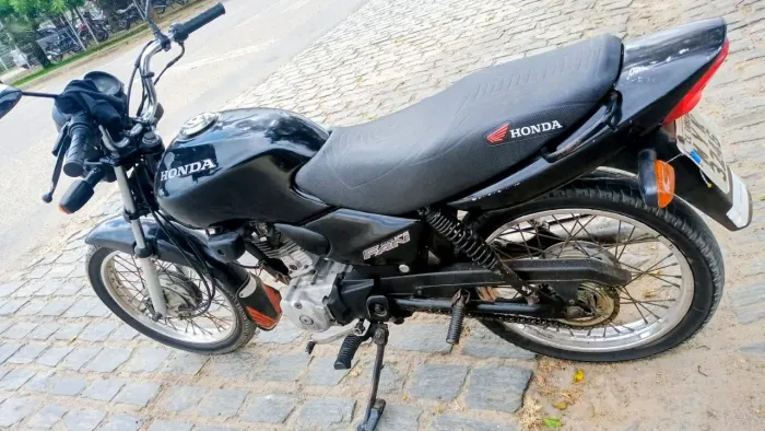 Honda cg 125 em ótimo estado 