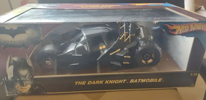 Batmóvel - The Dark Knight - Hot Wheels