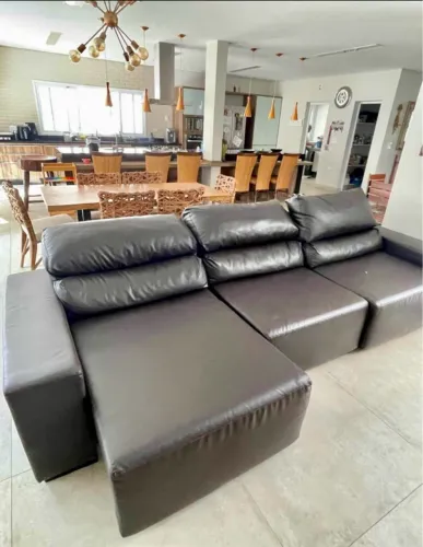 Sofá couro legítimo (Made in USA) reclinável e extensível 330cm 