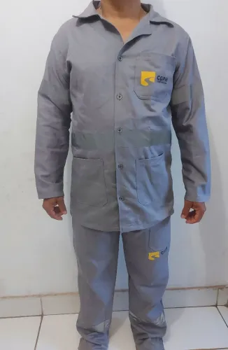 Jalecos e calças para Uniformes