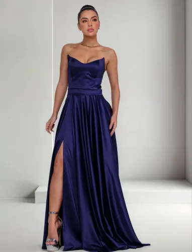 Vestido acetinado azul escuro para formatura 