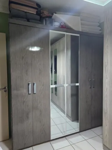 Guarda roupa casal