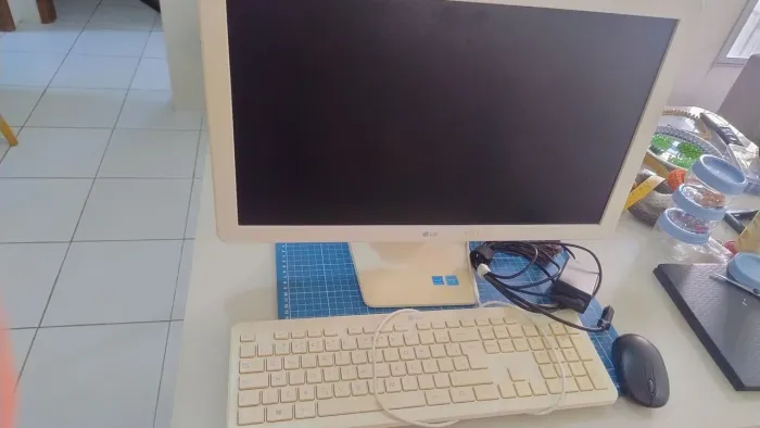 Computador CPU/Monitor