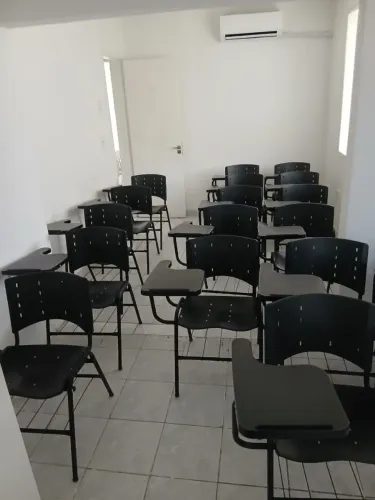 Cadeiras escolares
