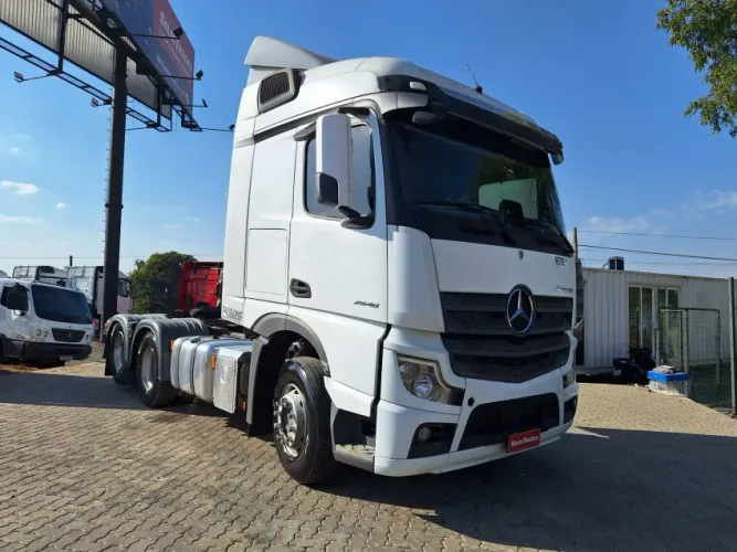 Mercedes-Benz Actros 2548 6x2 2022.
