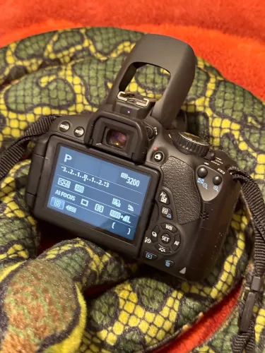 Canon 650D perfeita