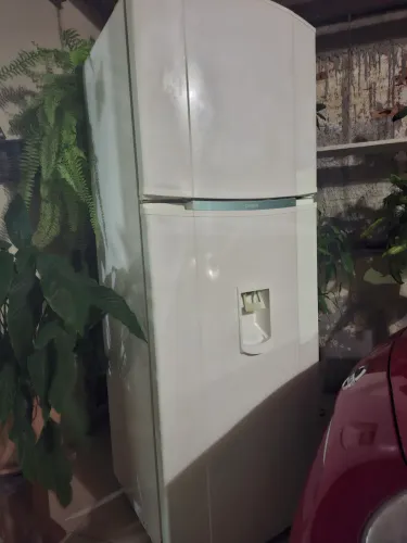 geladeira em bom estado
