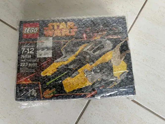 LEGO Star Wars 75038 - Jedi Interceptor do Anakin Skywalker