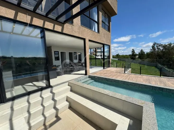 Casa em condomínio à venda, 4 quartos, 2 suítes, 4 vagas, Condominio Gran Park Toscana - V