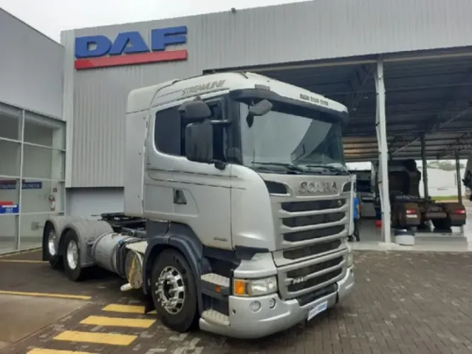 SCANIA R440.