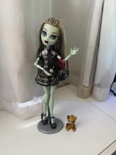 Frankie Monster high básica