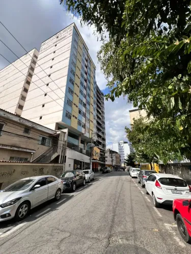 Apartamento para aluguel no Centro em Barra Mansa - RJ