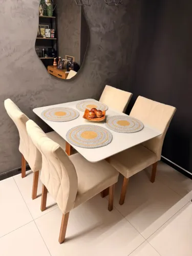 Mesa retangular 110x80 com tampo de vidro + jogo de 4 cadeiras em suede