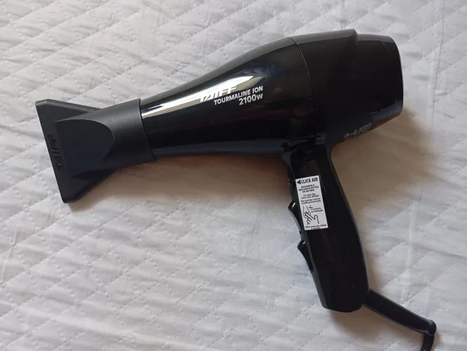 Secador de cabelo