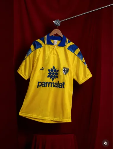 Camisa Parma AC 1995/96 Away Puma - Parmalat | Vintage Oficial |