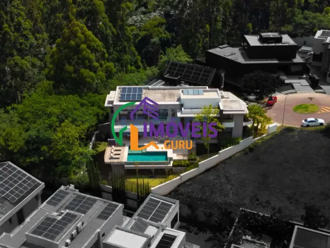 CASA EM CONDOMÍNIO - TAMBORÉ - SP