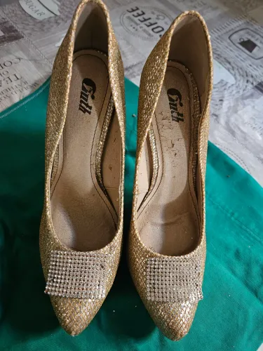 Vendo sapato para festa