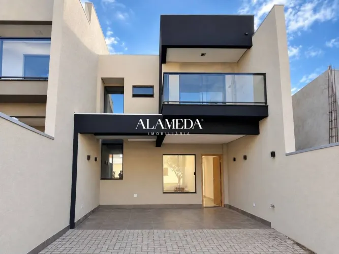 Casa em condomínio de Alto padrão com 3 quartos sendo 1 suíte para alugar, 130 m² por R$ 4