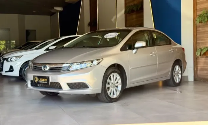 Honda Civic Sedan LXS 1.8/1.8 Flex 16V Aut. 4P 2015