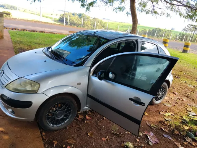 Citroen C3 GLX 1.4/ GLX Sonora 1.4 Flex 8V 5P 2006