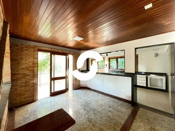 Casa em Itacoatiara com 4 dormitórios à venda, 410 m² por R$ 2.600.000 - Itacoatiara - Nit