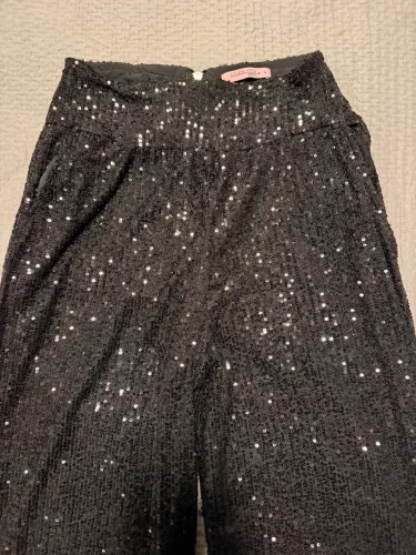CALÇA PAETE PRETA 