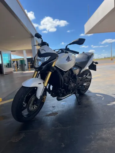 Hornet 600F 2014
